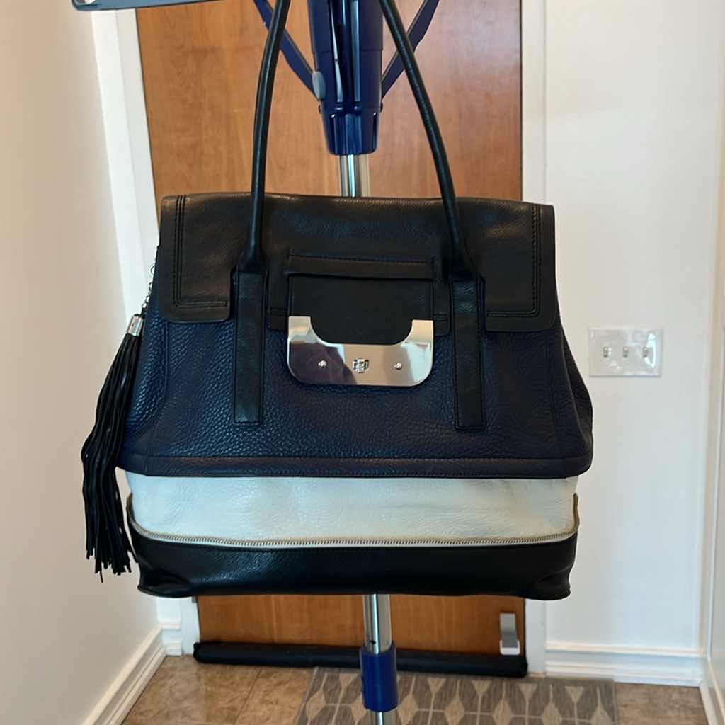 Dvf Harper Laurel Leather Colorblock Expandable Tote